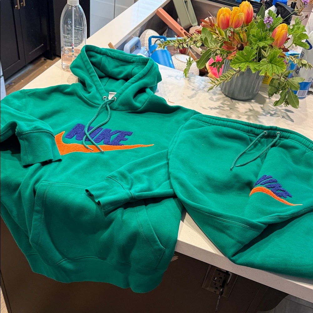 Nike green Hoodie and Joggers with Multicolor Logo set